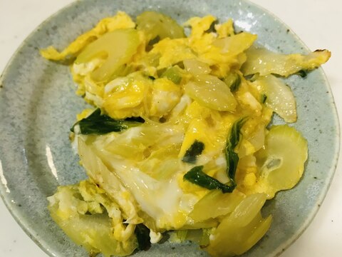 セロリの卵炒め♡セロリが苦手な方にもオススメ！